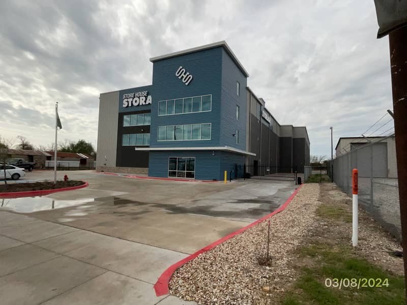 warwick construction store house storage waco tx